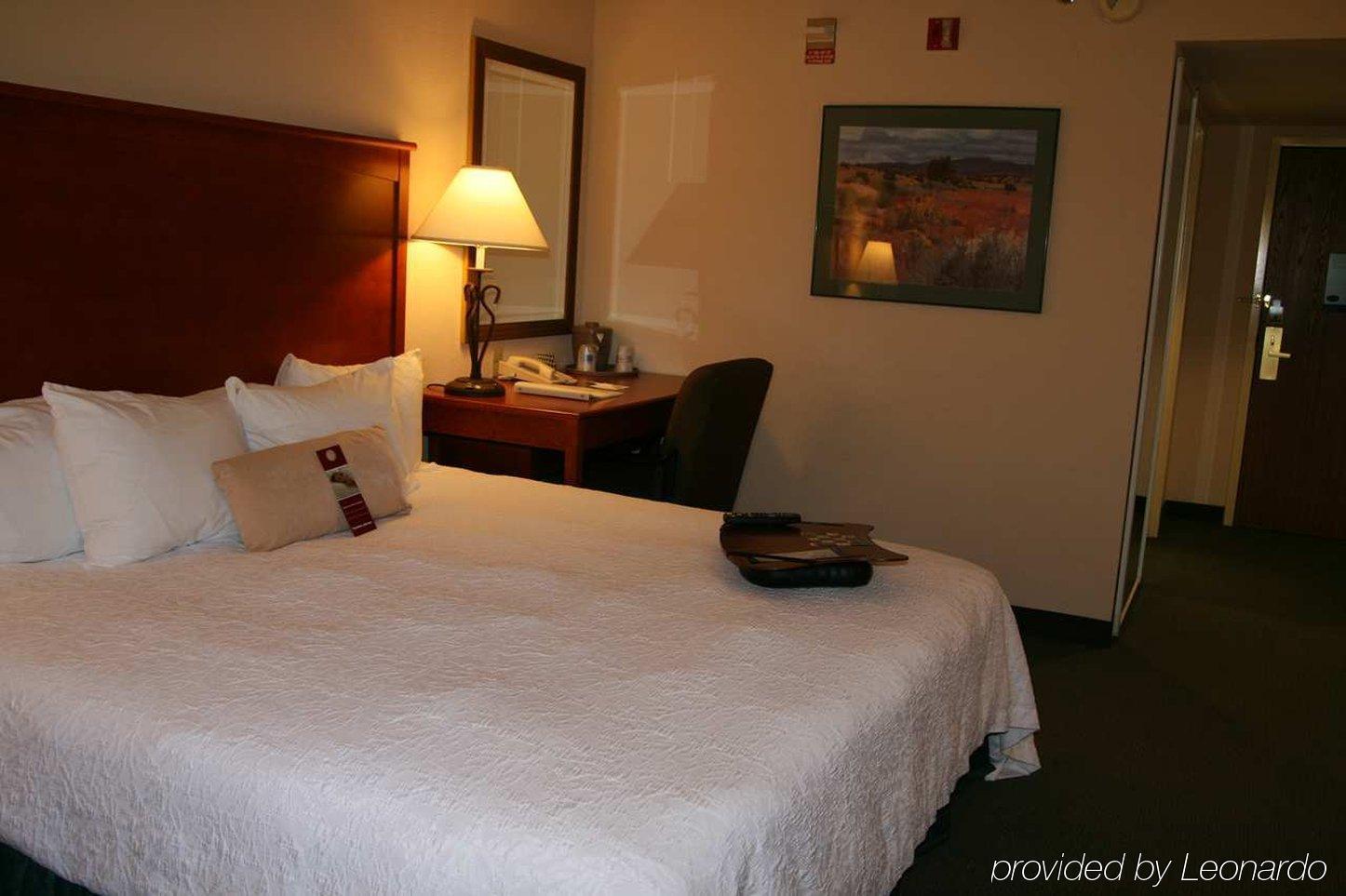 Hampton Inn & Suites Scottsdale On Shea Blvd Zimmer foto